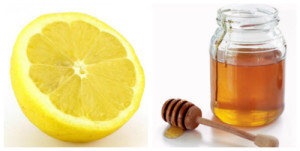 photo of lemon and honey used for page "Food Therapy"